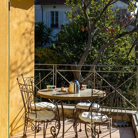 Maison Nicoise, Jardin, Piscine, Parking Double Willa