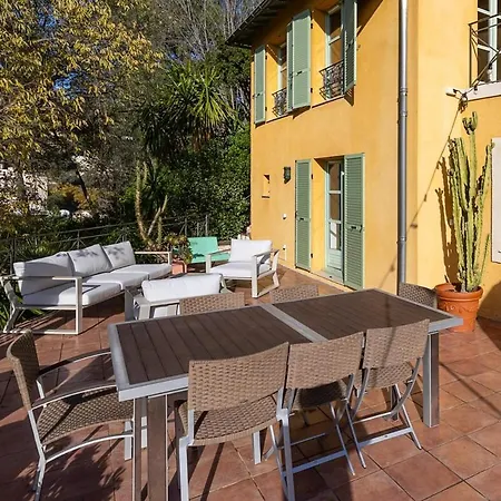 Maison Niçoise, Jardin, Piscine, Parking Double